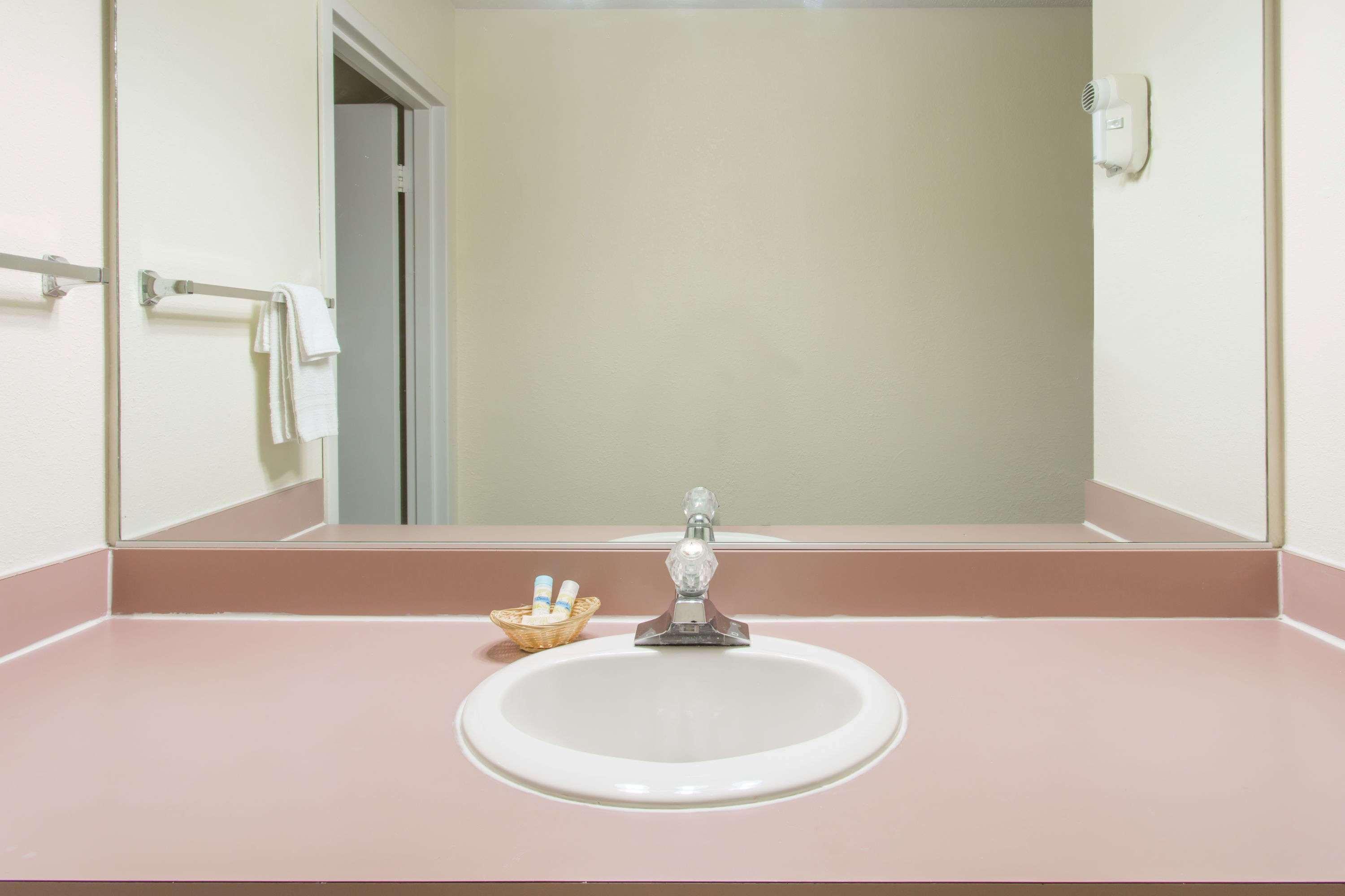 Knights Inn Virginia Beach Lynnhaven Екстер'єр фото