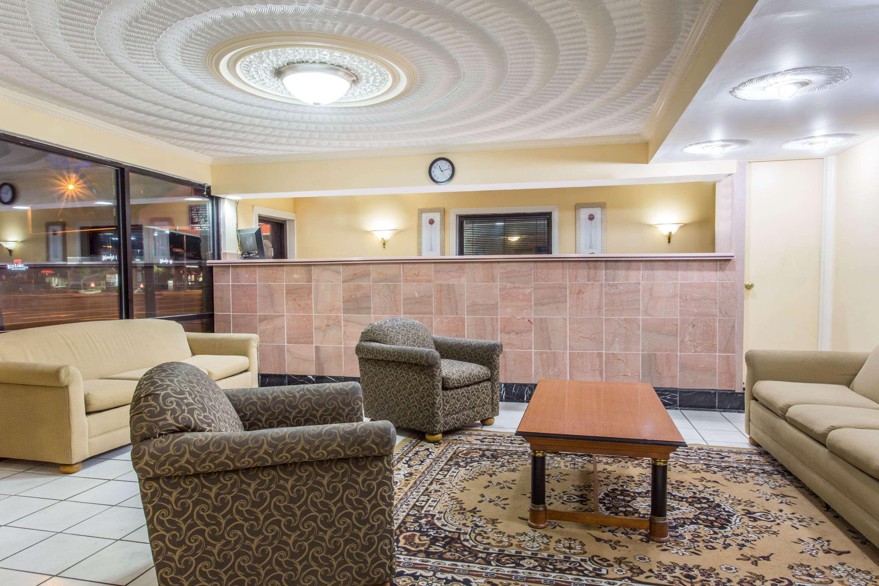 Knights Inn Virginia Beach Lynnhaven Екстер'єр фото